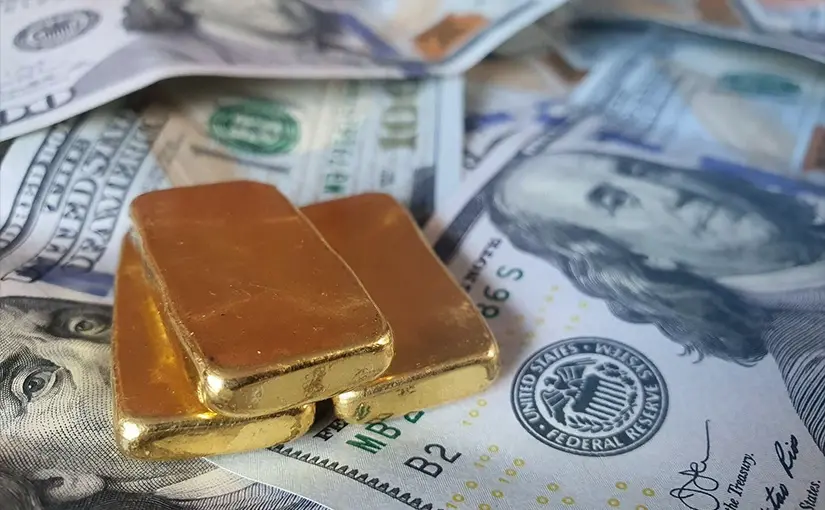 Gold Above $5,000 as Dollar Weakens and Fed Cut Bets Grow